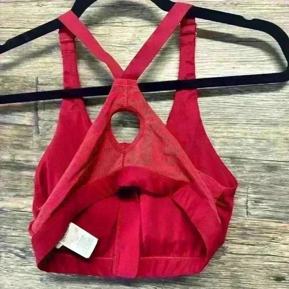 Gymshark Red Sports Bra Women’s Size Small - Picture 3 of 4